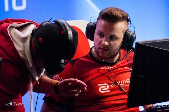 多年存在 多年存在